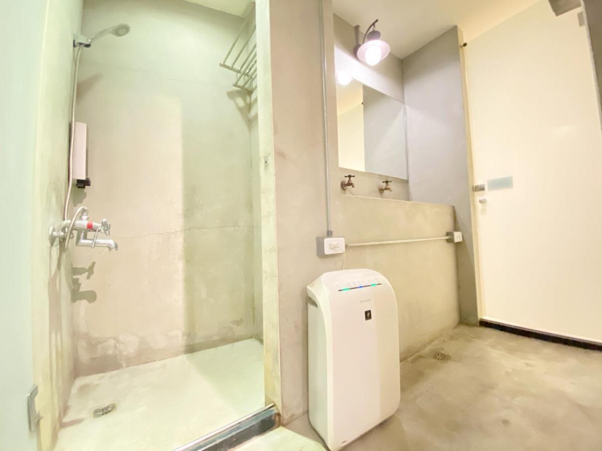 Fengjia Living Lab Hostel Taichung Eksteriør billede