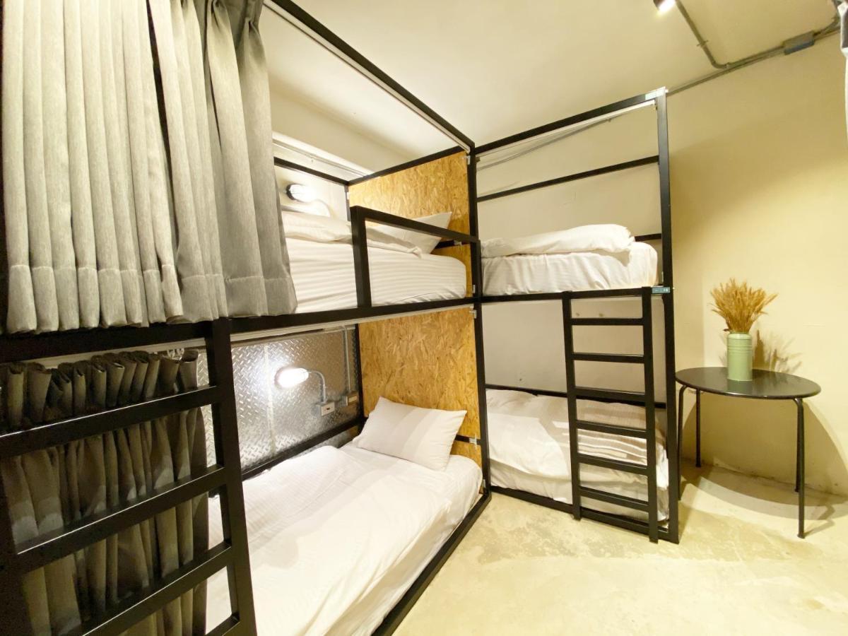 Fengjia Living Lab Hostel Taichung Eksteriør billede