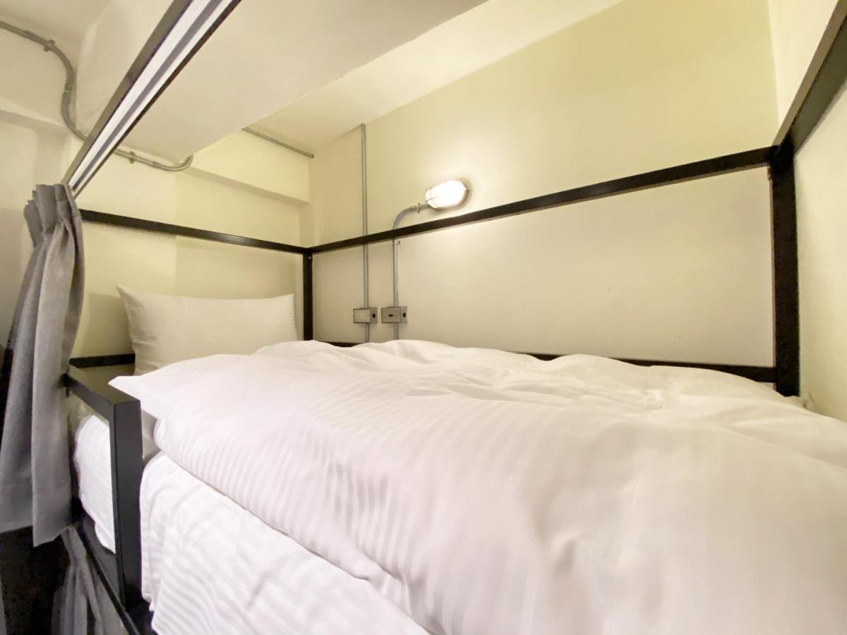 Fengjia Living Lab Hostel Taichung Eksteriør billede