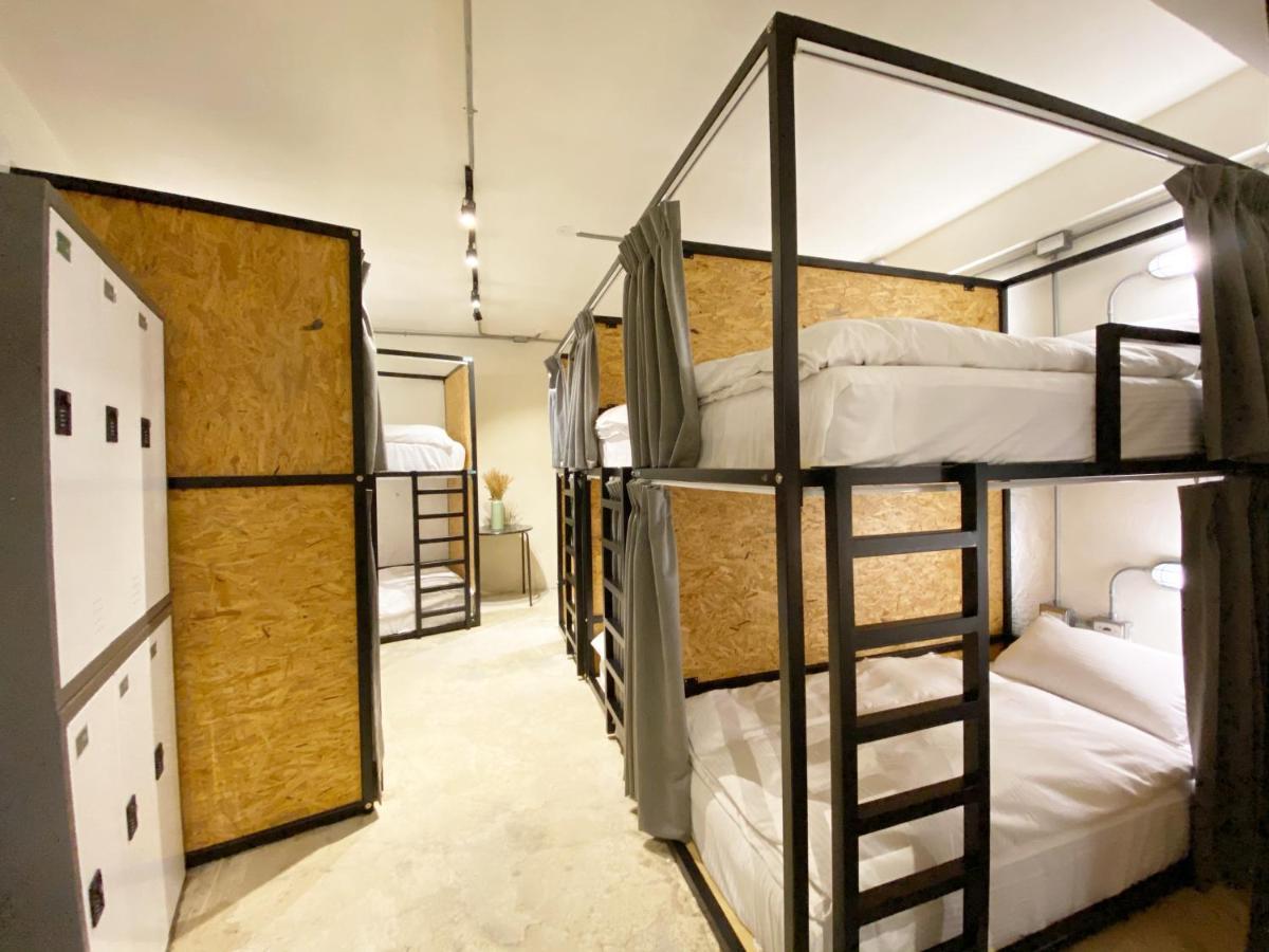 Fengjia Living Lab Hostel Taichung Eksteriør billede
